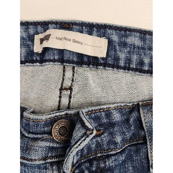 Levi's Mid Rise Skinny Women's Jeans Size 10 S/C - Picture 3 of 8